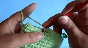 Muñeca amigurumi en crochet