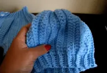 Gorro de bebé a crochet